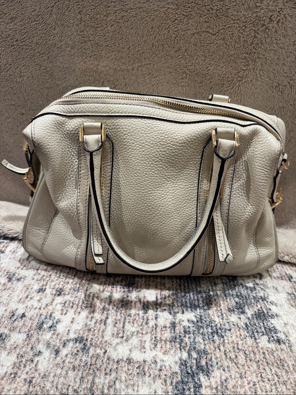 Michael Kors Julia Satchel Cream Leather Shoulder Bag with Gold-Tone Hardware
